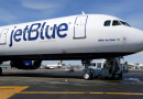 JetBlue aumenta tarifas por equipaje ante alza de los precios del combustible