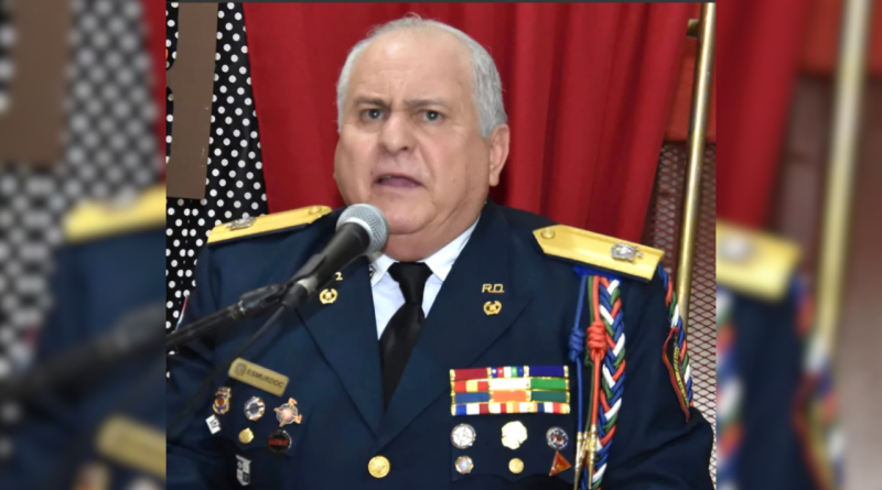 General Luis Esmurdoc resalta respaldo del alcalde Alex Díaz al Cuerpo de Bomberos SFM General Luis Esmurdoc resalta respaldo del alcalde Alex Díaz al Cuerpo de Bomberos SFM