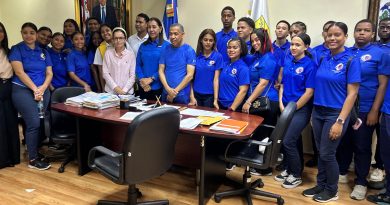 Centro Educativo Máximo Gómez participa en “Regidores por un Día” del programa Ruta Municipal