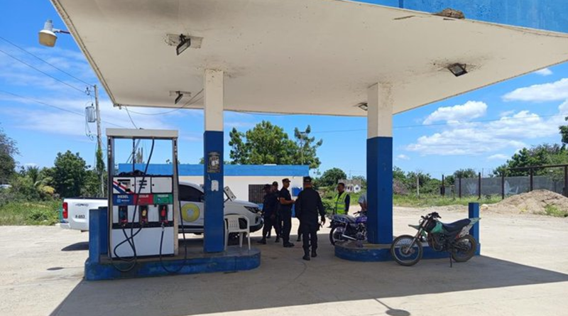 Cierran otras tres estaciones de combustible en Azua y Montecristi