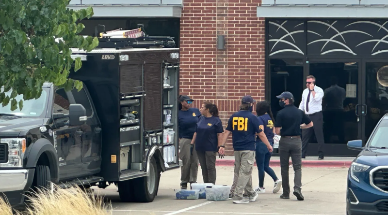 Tiroteo en centro comercial de Texas deja dos muertos y tres heridos