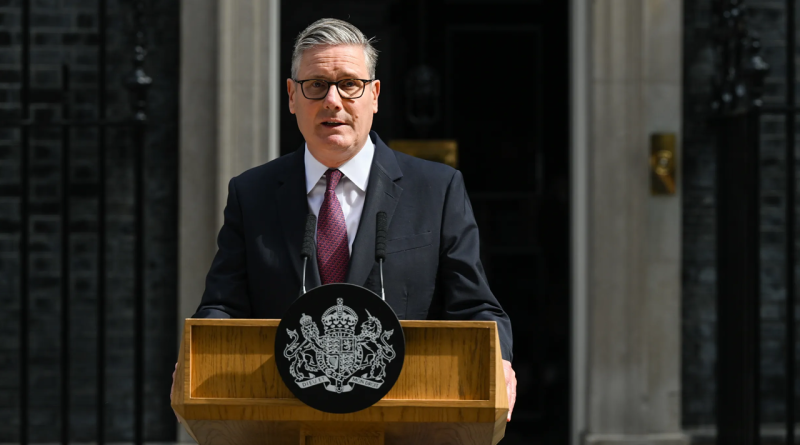 Dimite el primer ministro británico, Keir Starmer