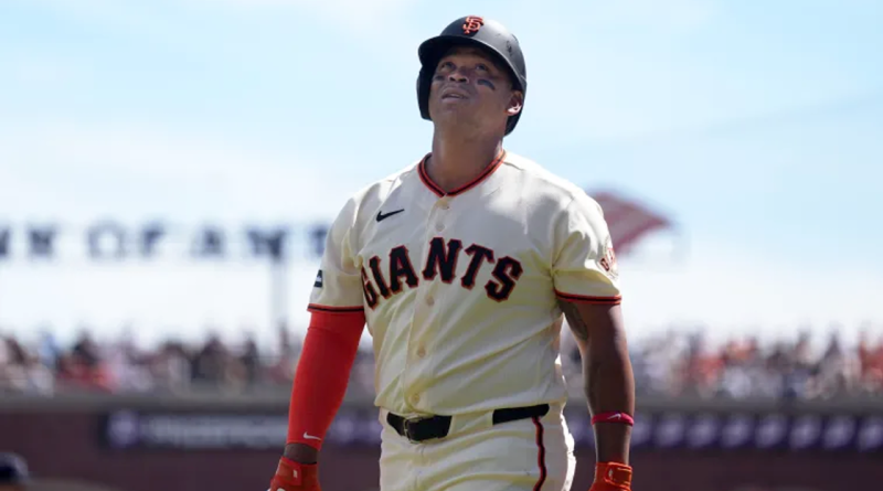 Gigantes a la expectativa: Escuchan ofertas por Devers y Chapman pero retienen a Logan Webb Gigantes a la expectativa: Escuchan ofertas por Devers y Chapman pero retienen a Logan Webb