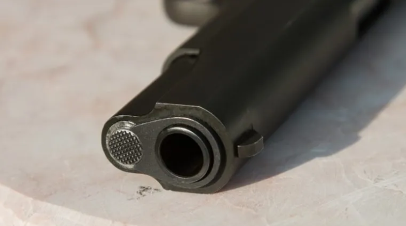 Cuatro dominicanos resultaron heridos de bala y arma blanca en el Alto Manhattan