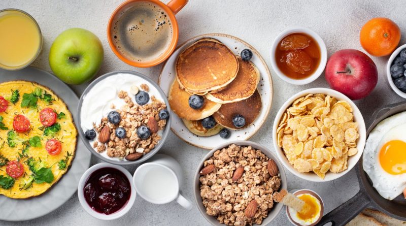 Los desayunos que recomiendan los especialistas para cuidar la salud intestinal Los desayunos que recomiendan los especialistas para cuidar la salud intestinal