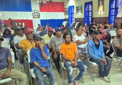 Ayuntamiento de SFM fortalece capacitación del personal de Ornato, Plazas y Parques mediante curso impartido por la LMD Ayuntamiento de SFM fortalece capacitación del personal de Ornato, Plazas y Parques mediante curso impartido por la LMD