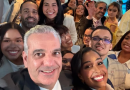 Abinader anuncia 300 becas para dominicanos en Nueva York Abinader anuncia 300 becas para dominicanos en Nueva York