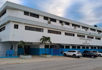 Robo en hospital de Cienfuegos; sujeto habría ingresado disfrazado de médico Robo en hospital de Cienfuegos; sujeto habría ingresado disfrazado de médico