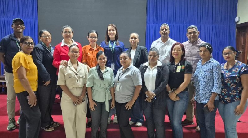 Ayuntamiento de SFM impulsa educación ambiental para mejorar el manejo de los residuos sólidos Ayuntamiento de SFM impulsa educación ambiental para mejorar el manejo de los residuos sólidos
