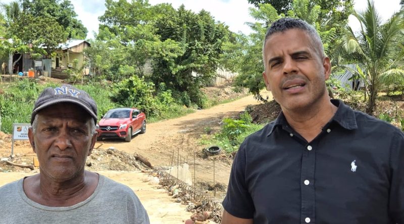 Ayuntamiento de SFM construye puente sobre el río Bijao para conectar sectores de Vista al Valle con Bijao
